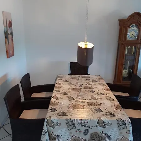 31k Apartment *