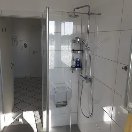31k Apartment